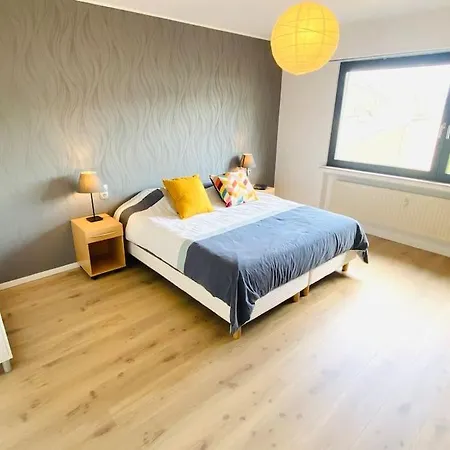 Apartment Large 1 Bedroom In Center With Parking - 64 *